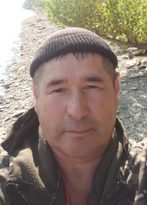 Владимир из Нижнекамска 53 года