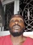 Abdoul-mououmine, 32 года, موروني