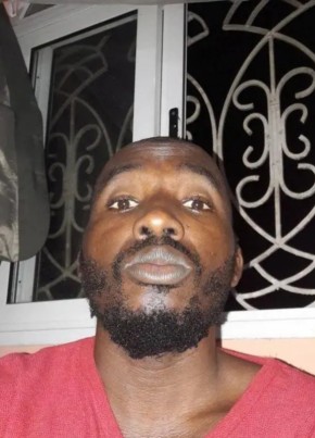 Abdoul-mououmine, 32, جمهورية جزر القمر الاتحادية الإسلامية, موروني