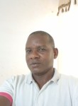 John, 41 год, Douala