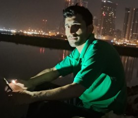 Kamikhan, 22, Ar Rifa 
