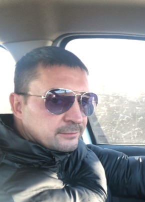 Дмитрий из Саратова 45 лет