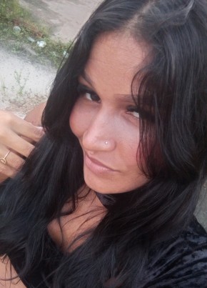 Sarah из São Luís 22 года