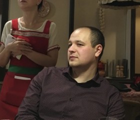 Михаил, 30 лет, Киров (Кировская обл.)