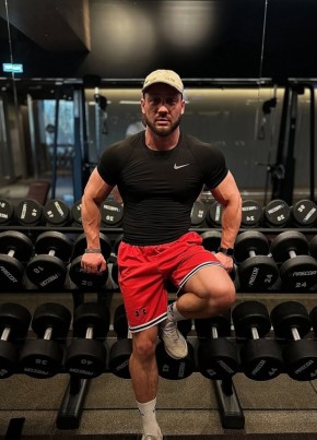 Aleksey, 35, Russia, Surgut