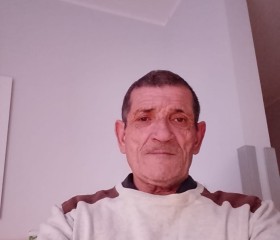 Federico, 69, Pachino