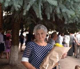 Ирина, 59 лет, Курск