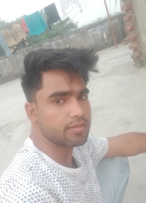 Manojumar, 22, India, Tāndā