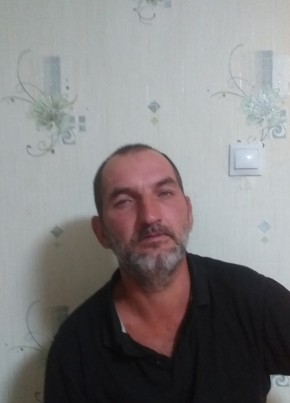 Роман, 42, Россия, Отрадная