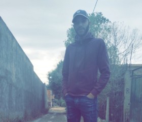Kamel, 18, Sidi Akkacha