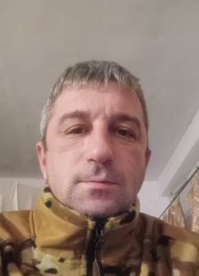 Андрей, 40, Россия, Россошь