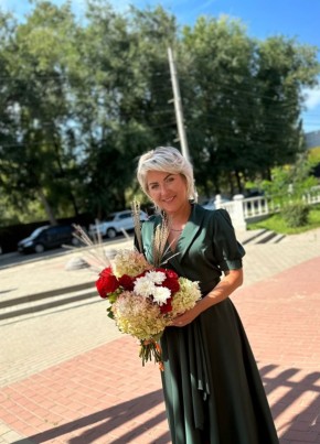 Юлия, 47, Россия, Семилуки