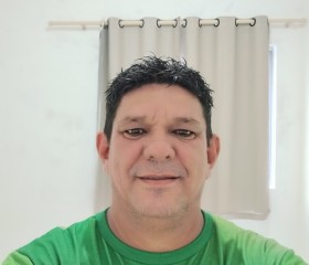 Junio, 47, Manaus