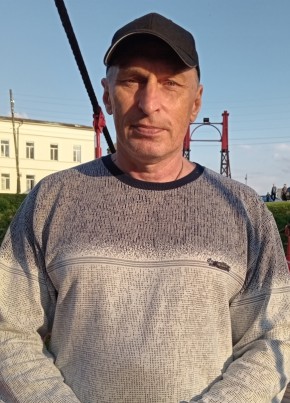 Влад из Ирбита 56 лет