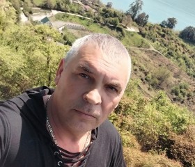 Igor, 52, Sokhumi