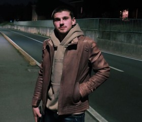 Maksym, 26 лет, Milano