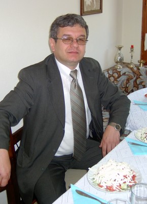 Alex, 64, Република България, Благоевград