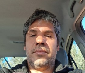 Caetano, 50, Laranjeiro