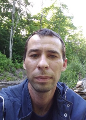 Антон, 41, Россия, Пограничный