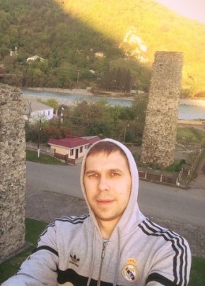 Анатолий, 33, Россия, Ижевск