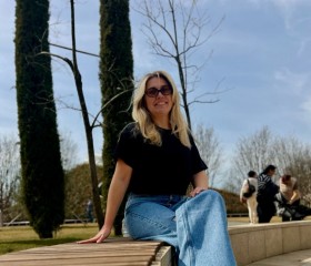 Olga, 44, Simferopol