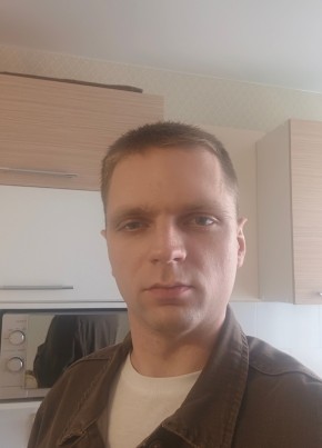 Максим, 29, Россия, Братск