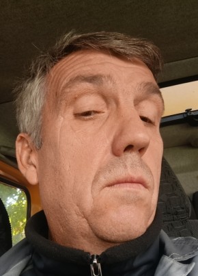 Сергей из Молодогвардейска 51 год