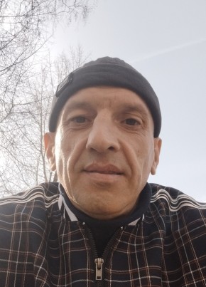 Родион из Череповеца 39 лет