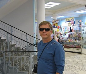 Геннадий, 65 лет, Тула
