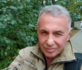 Александр, 67 лет, Феодосия