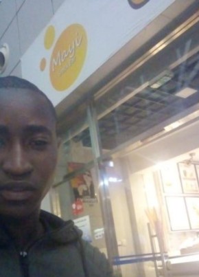 Leon, 22, República de Angola, Loanda