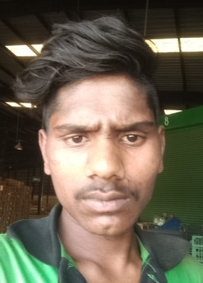 सरवन कुमार, 18, India, Delhi