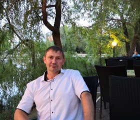 Геннадий, 38 лет, Саратов