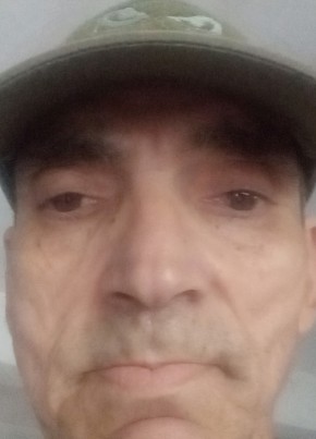 Adolfo из Joinville 62 года