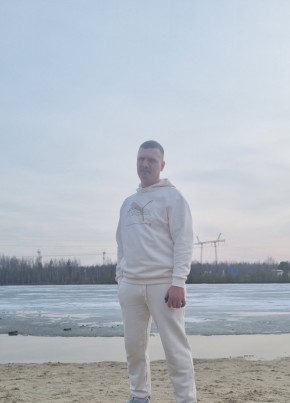 Макс, 38, Россия, Нижневартовск