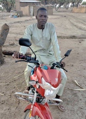 Ali mht. Ali, 21, République du Tchad, Ndjamena