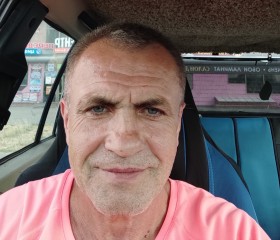 Юрий, 52 года, Віцебск