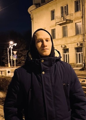 Илья, 26, Россия, Волжский (Волгоградская обл.)