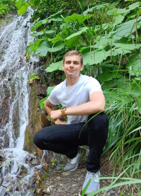 Anton, 25, Russia, Kursk