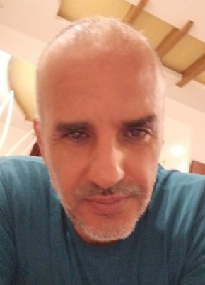 Emad из طَرَابُلُس 46 лет