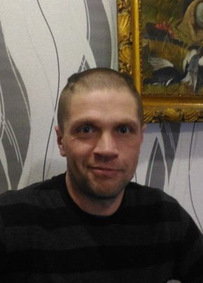 Alex, 43, Россия, Краснотурьинск