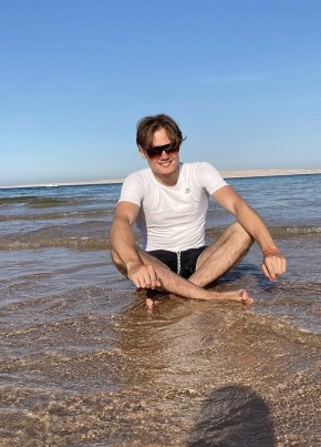 Фил из Москвы 24 года
