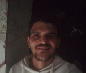 Ali ramdana, 32, Cairo