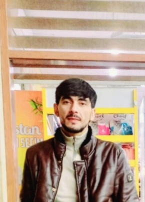 ElnuR из Bakı 31 год