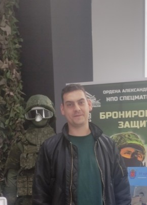 Илья из Санкт-Петербурга 34 года