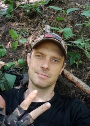 Максим из Санкт-Петербурга 42 года