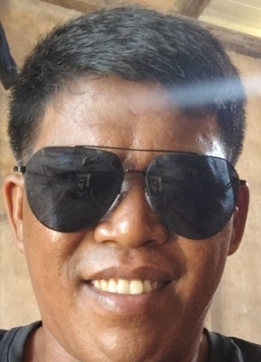 Jhon из Mansilingan 27 лет