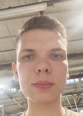 Anton, 21, Russia, Ivanovo