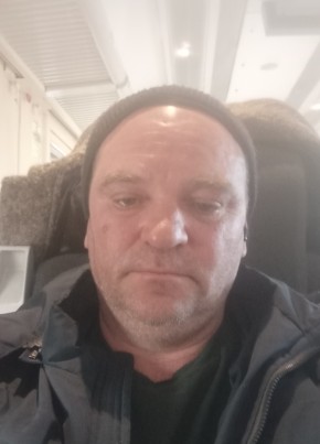 Valerii Nikolaev из Алапаевска 46 лет