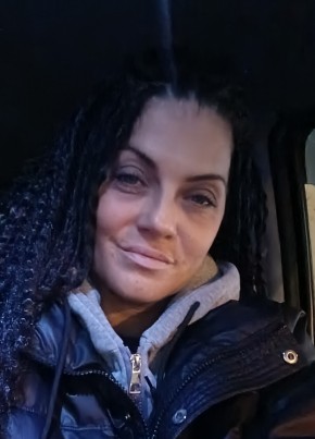 Юлия из Омска 41 год